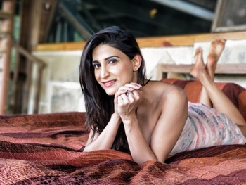 Aahana Kumra