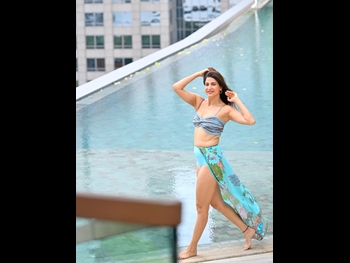  alt="Aahana Kumra"