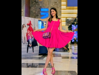  alt="Aahana Kumra"