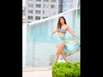  alt="Aahana Kumra"