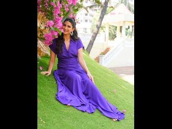  alt="Aahana Kumra"