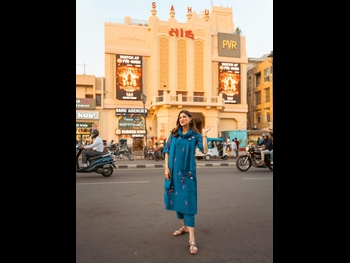  alt="Aahana Kumra"