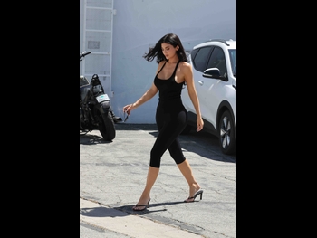  alt="Kylie Jenner"