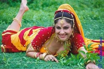 Ayesha Jhulka