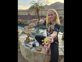  alt="Valentina Shevchenko"