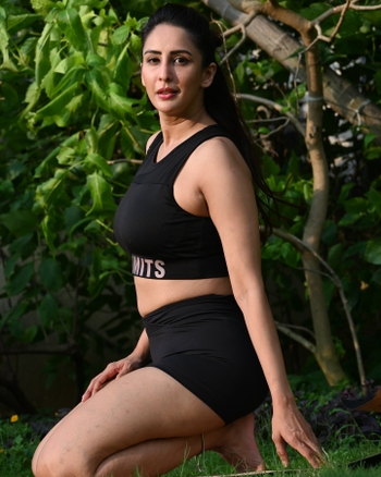 Chahat Khanna