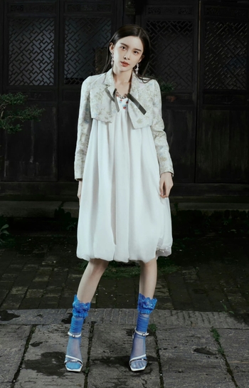 Yingzi Zhao