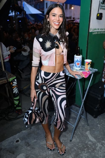 Bruna Marquezine