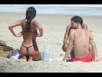  alt="Bruna Marquezine"