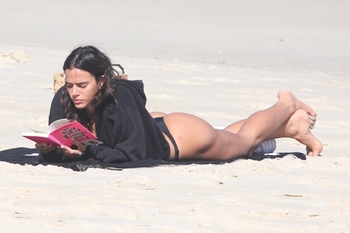 Bruna Marquezine