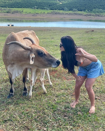 Gabi Martins