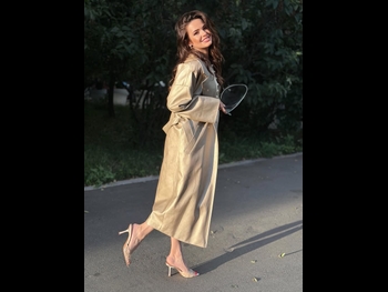  alt="Anna Peskova"