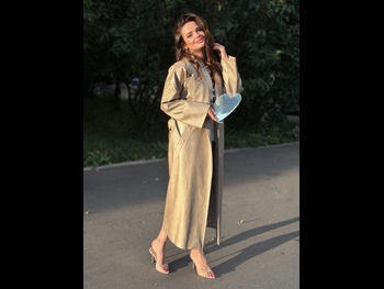  alt="Anna Peskova"