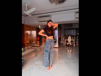  alt="Hansika Motwani"