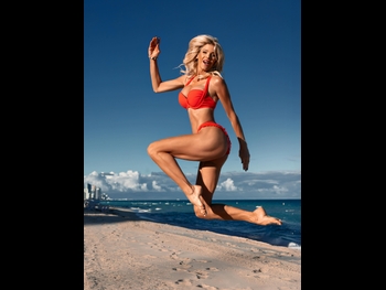  alt="Victoria Silvstedt"