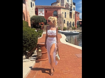  alt="Victoria Silvstedt"