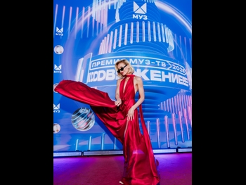  alt="Polina Gagarina"