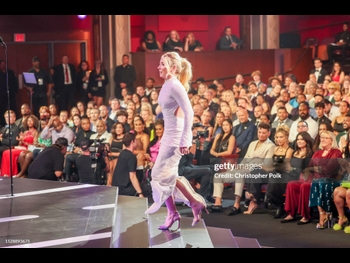  alt="Mikaela Shiffrin"