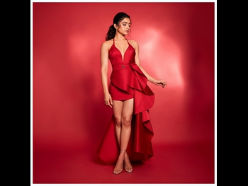  alt="Rashmika Mandanna"
