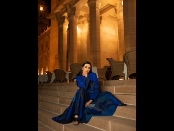  alt="Karisma Kapoor"