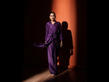  alt="Karisma Kapoor"