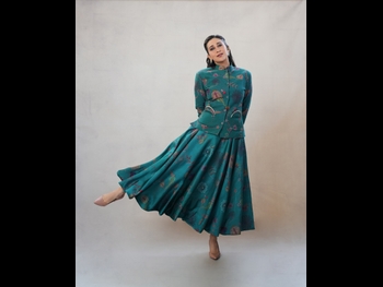  alt="Karisma Kapoor"