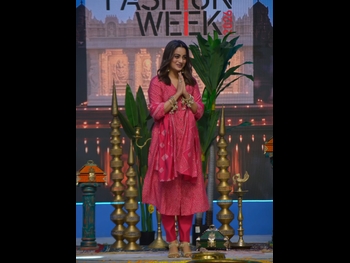  alt="Namitha Pramod"