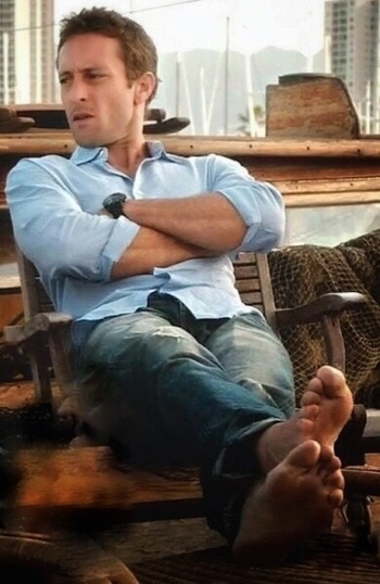 Alex O'Loughlin