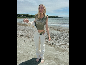  alt="Hana Hayes"
