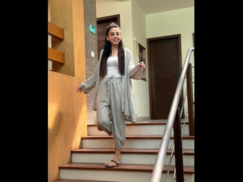  alt="Yashma Gill"