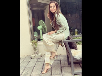  alt="Yashma Gill"
