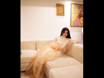  alt="Yashma Gill"