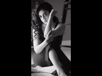  alt="Yashma Gill"