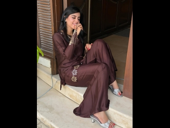 alt="Yashma Gill"