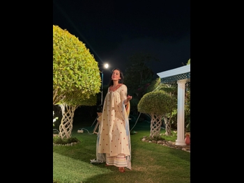  alt="Yashma Gill"