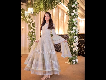  alt="Yashma Gill"