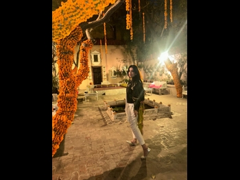  alt="Yashma Gill"