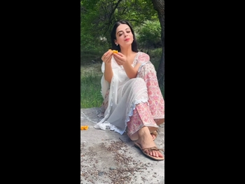  alt="Yashma Gill"