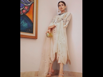  alt="Yashma Gill"