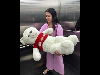  alt="Yashma Gill"