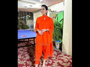  alt="Yashma Gill"