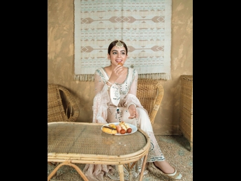  alt="Yashma Gill"
