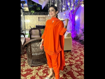  alt="Yashma Gill"