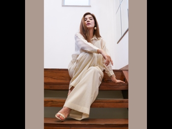  alt="Ayesha Omer"