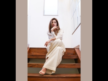  alt="Ayesha Omer"