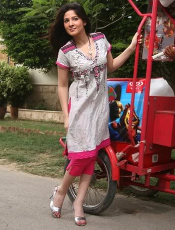 Ayesha Omer