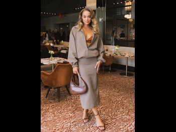  alt="Jasmine Sanders"