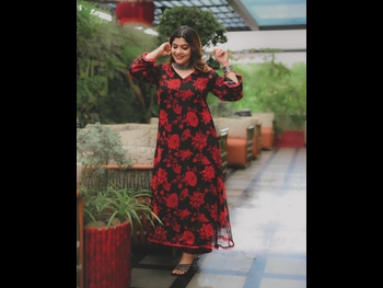  alt="Aparna Balamurali"