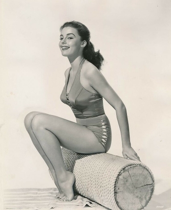 Elaine Stewart (I)