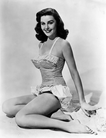 Elaine Stewart (I)